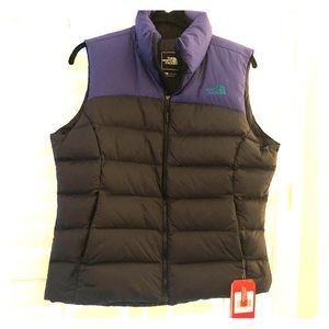NWT North Face Vest❗️ Large